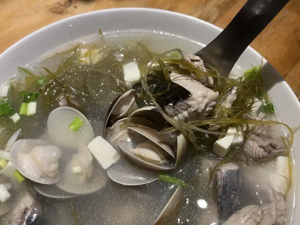 台東原住民餐廳藍色愛情海海鮮湯/圖源:自行拍攝
