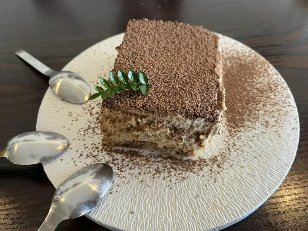 東河美食-義式餐廳提拉米蘇